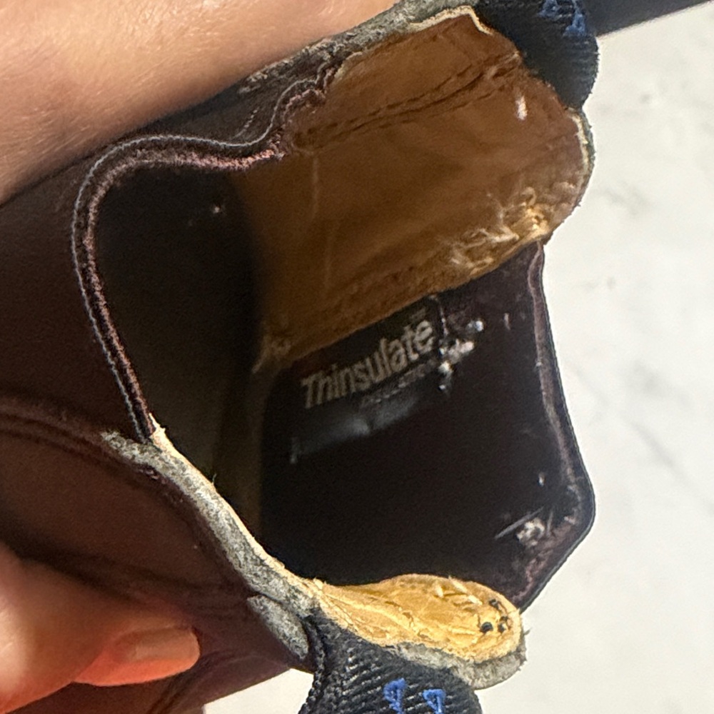 BLUNDSTONE - Picture 4 of 5